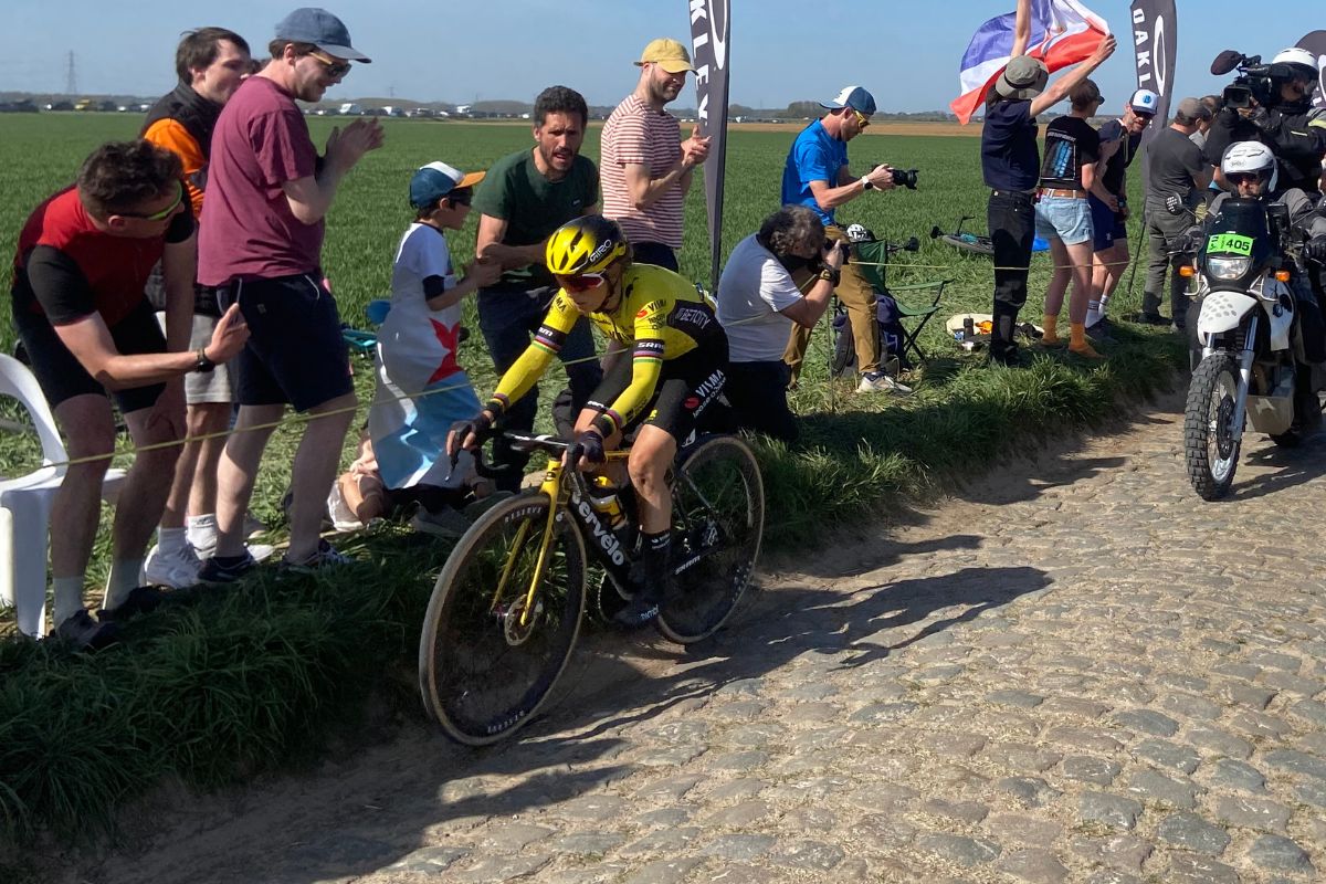 paris roubaix femmes 2025